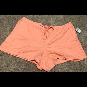 🍑Peachy Orange Cotton GAP NWT shorts w/ pockets🍑